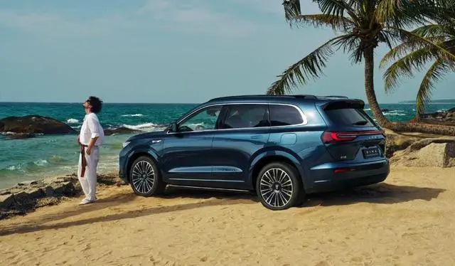 （图片来源：鸿蒙智行）