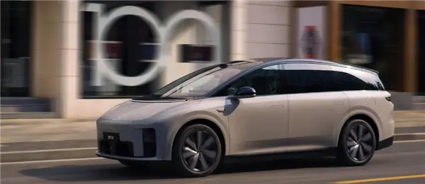 理想i8光速降价了！还有机会扳回一城吗